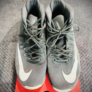 Nike Airmax Basketball Shoes